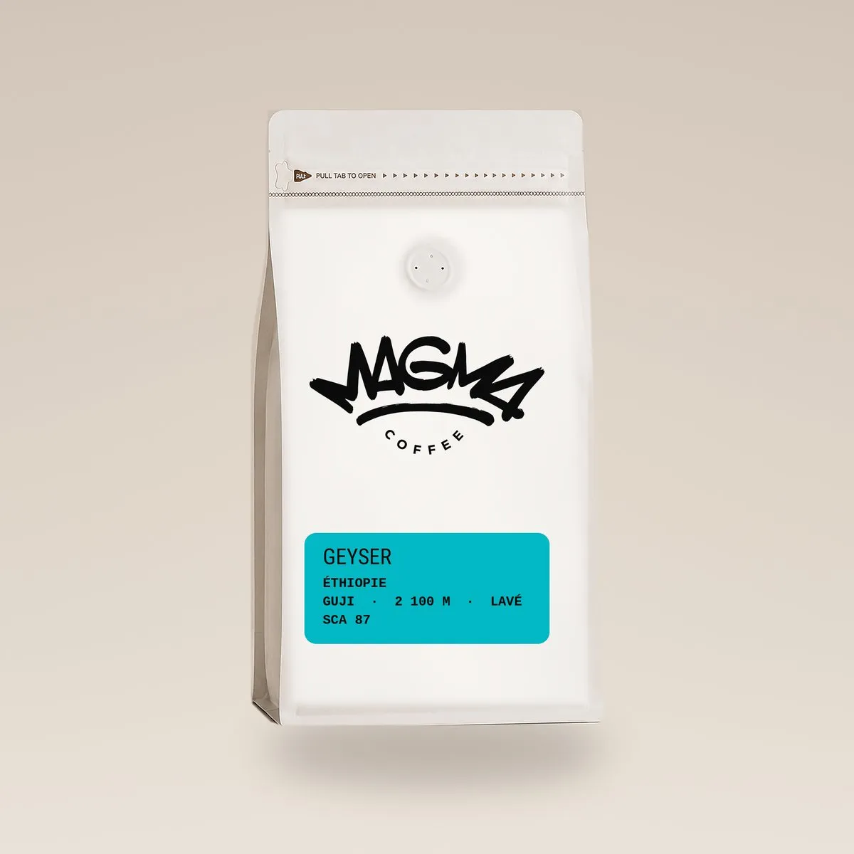 Sachet blanc Magma Coffee 1 kg, cartouche geyser — Éthiopie Ghost, café de spécialité en grain