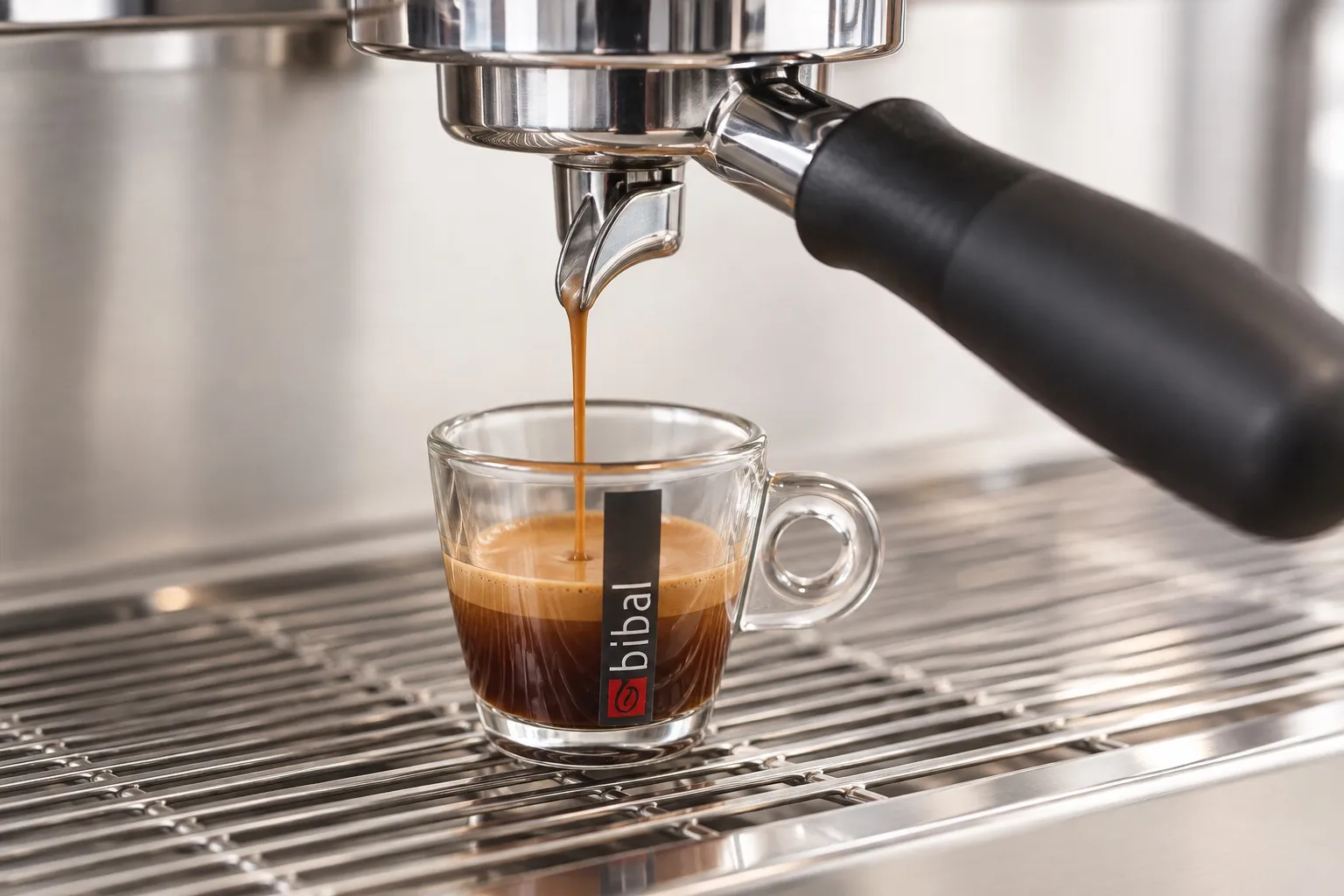 Café Moka — étape 2 : Extraire 1 dose (8-9 g)