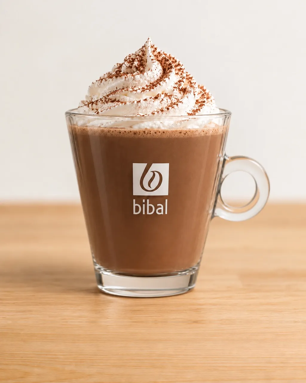Café moka en verre : café, chocolat et lait